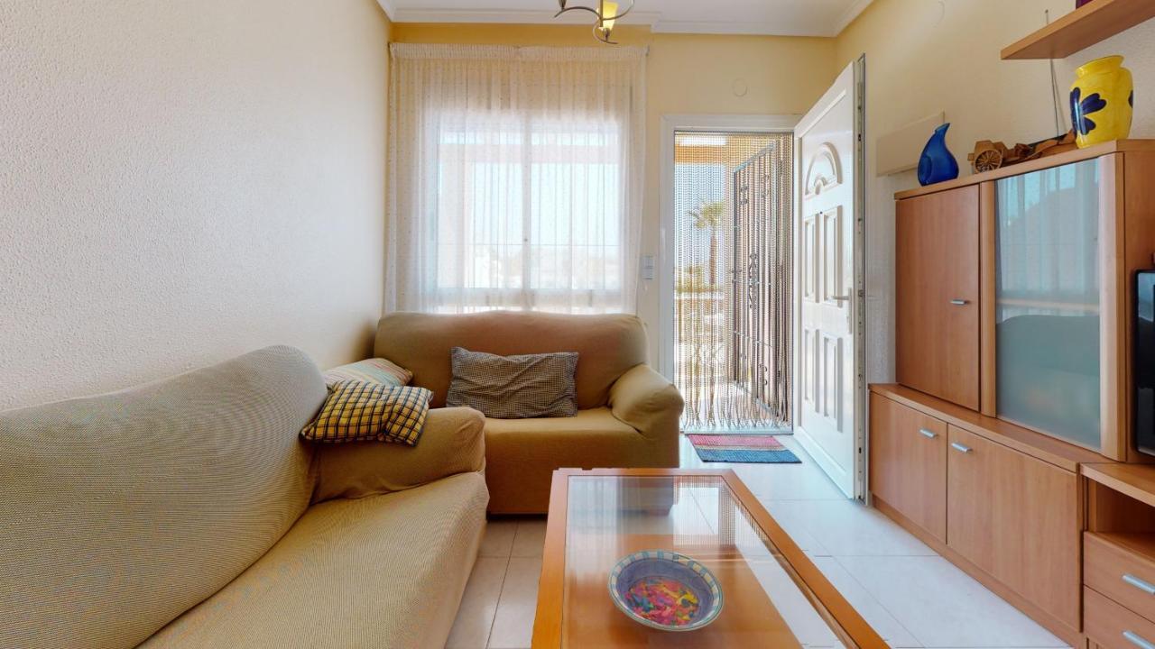 Cozy & Bright Bungalow Τορεβιέχα Εξωτερικό φωτογραφία