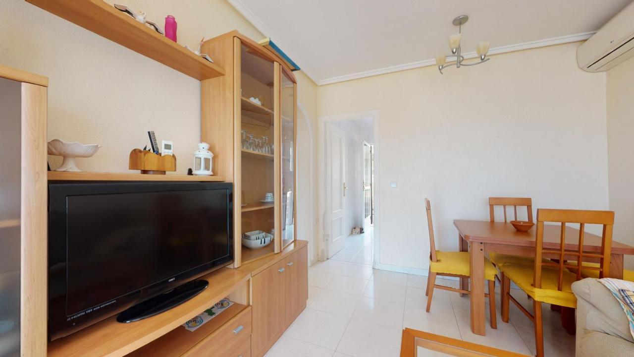 Cozy & Bright Bungalow Τορεβιέχα Εξωτερικό φωτογραφία